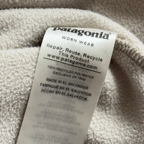 Patagonia Micro D Snap-T Cream Long Sleeve Fleece Pullover Women’s Size Medium - Picture 9 of 10